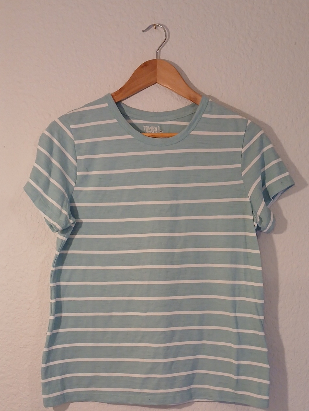 Time and Tru Women's Light Blue & White Striped Crewneck Tee